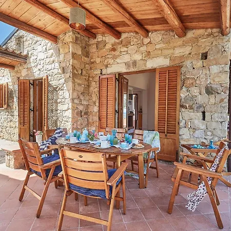 Coda Di Volpe Sul Mare * Cefalù
